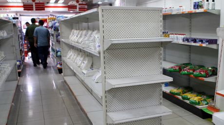 Los venezolanos padecerán más inflación y escasez durante el segundo semestre