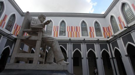 Desde el jueves no hay comida en el Vargas