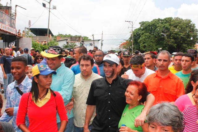 Capriles: Quienes antes hablaban de democracia participativa hoy no quieren elecciones