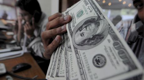 Cada venezolano debe $ 5.545 por endeudamiento del gobierno / Informe ODH