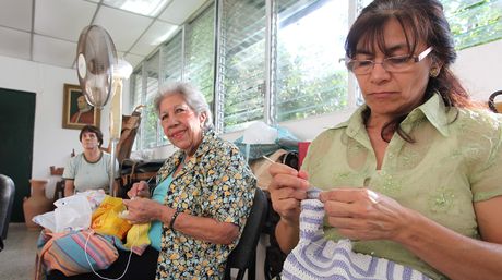 Peligra trabajo artesanal por altos precios y falta de materia prima