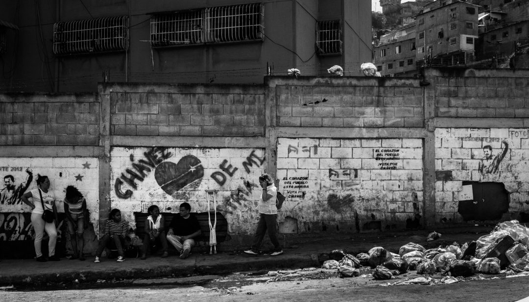 Cae a la mitad el número de venezolanos que pueden comer tres veces al día