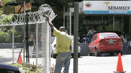 Denuncian sueldos injustos en el servicio forense