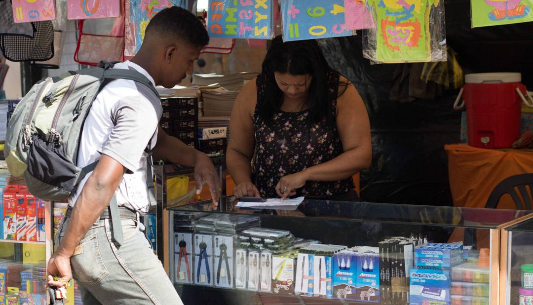 Al menos 300 mil bolívares deben invertir padres para adquirir lista de útiles escolares