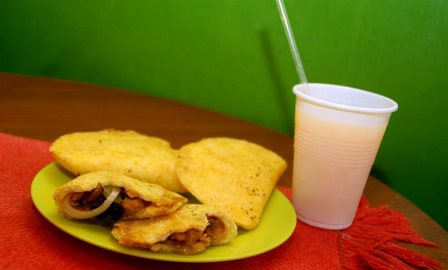 El aumento alcanza para un “desayunito”