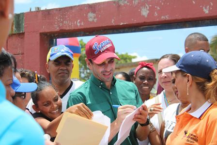 Gobierno de Miranda adelanta trabajos de ampliación en escuela 3 de Junio de Higuerote