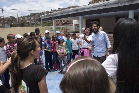 Miguel Pizarro: “Garantizando la alimentación de los niños, aseguramos un futuro de oportunidades”