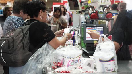 90% de los trabajadores​ de la administración pública​ gana los sueldos más bajos