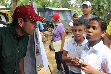 Escuela de Taica en Paracotos estrena cocina industrial y parque infantil