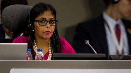 Delcy Rodríguez pide cacao en la OEA