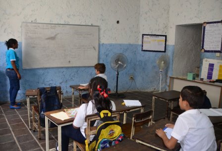 Crisis alimentaria y de transporte obliga a maestros de Bolívar a reducir horarios de clases