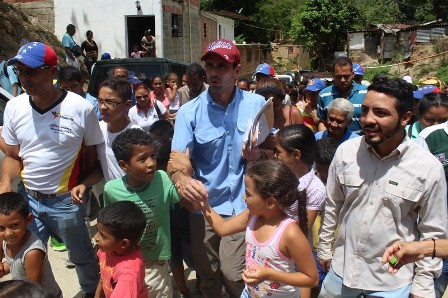 Gobierno de Miranda instaló máquinas biosaludables en sector Quebrada de Oro de Guarenas