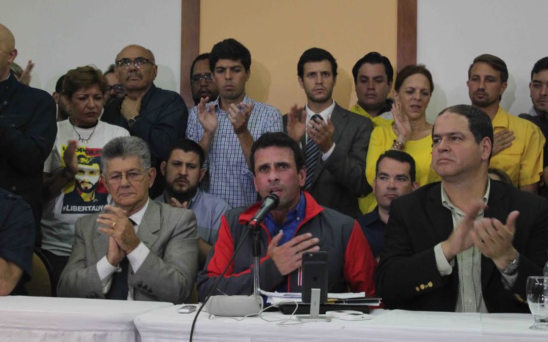 Capriles: Llegó la hora de restituir el hilo constitucional