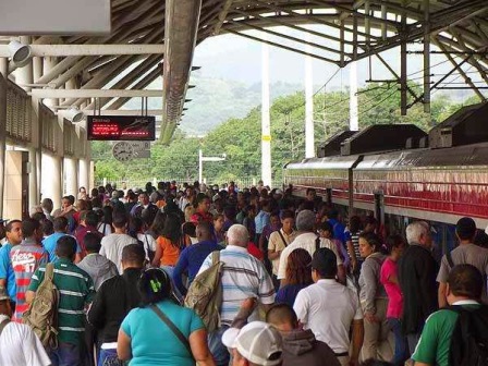 Tren del Tuy: una década de desidia gerencial y ciudadana