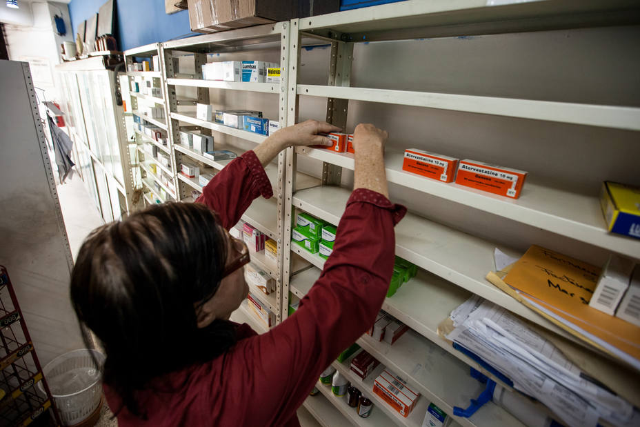 Escasez de medicamentos en hospitales está por encima del 70%