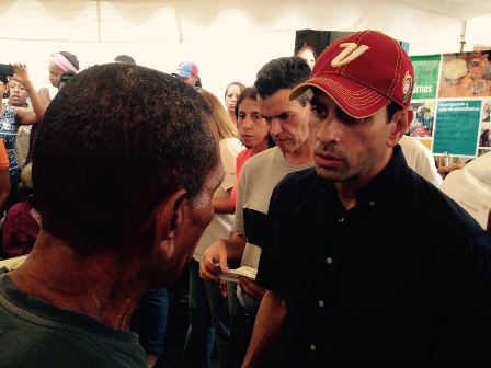 Capriles: El Gobierno es un obstáculo para cambiar la economía