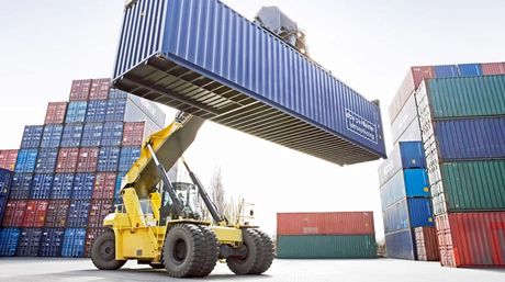 Las importaciones han caído 45,4% en los últimos 8 meses