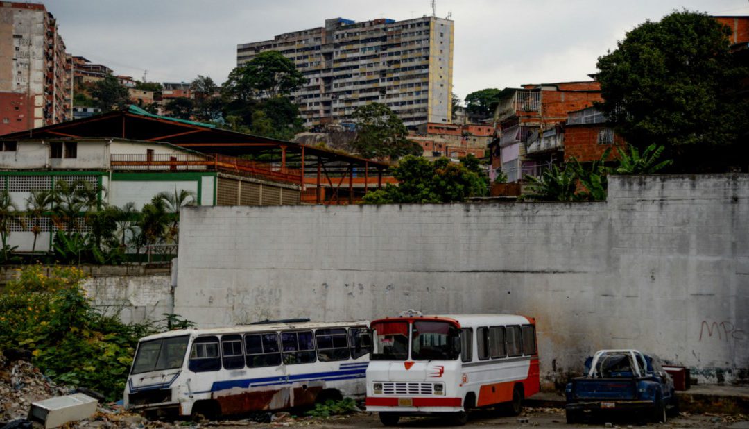 Falta de repuestos asfixia al transporte en Venezuela