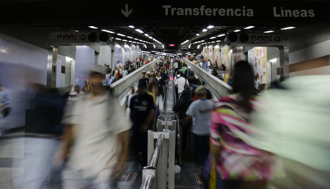 Dos descarrilamientos en un mes: alertan sobre el posible cierre inminente del Metro