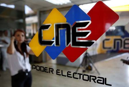 Retraso del CNE pone en riesgo el ejercicio del voto en 2017