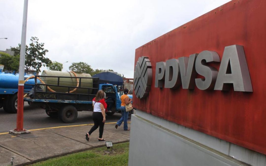 Expertos aseguran que producción de Pdvsa cayó por cuarto año consecutivo