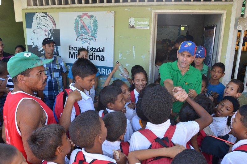 Miranda reactiva “Escuela Solidaria” para brindar alimentación durante fines de semana