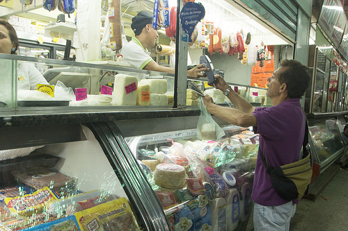 Embutidos salen de las mesas de los venezolanos por los altos precios