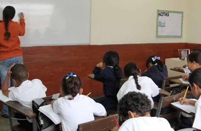 Comer o estudiar, prioridades que han cambiado para niños y jóvenes venezolanos
