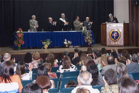 Ser médico es un sacrificio en Venezuela