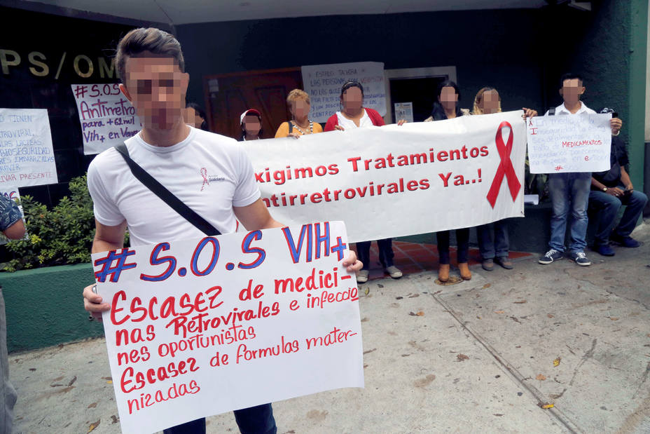 Pacientes denuncian retrasos en la entrega de antirretrovirales