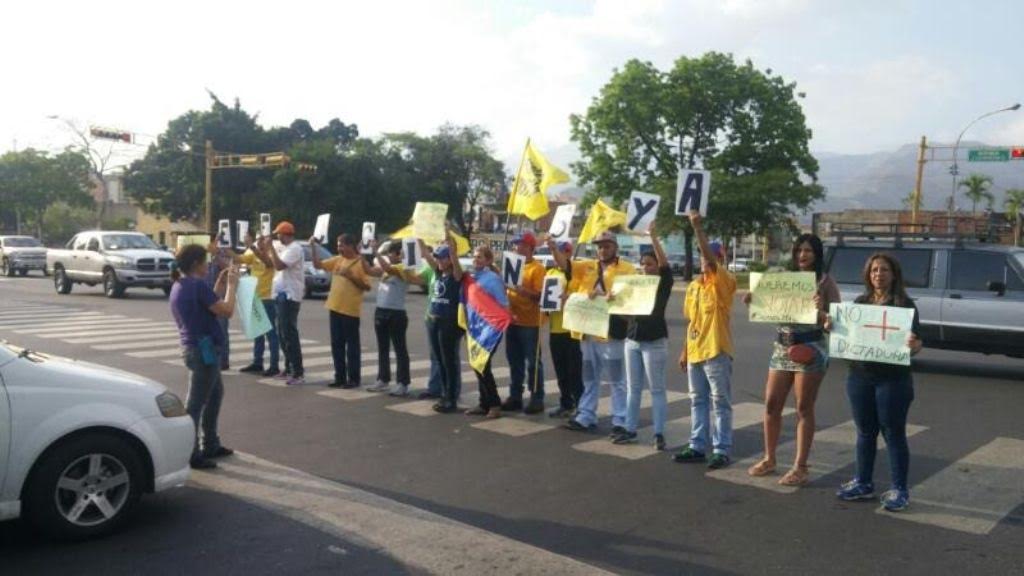 Betsy Bustos: Este golpe de Estado judicial será derrotado en la calle y con la gente