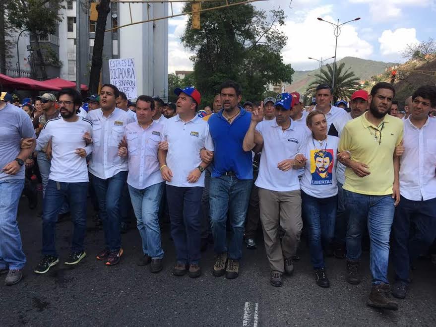 Capriles: El país que queremos los venezolanos no se parece al que quiere Maduro
