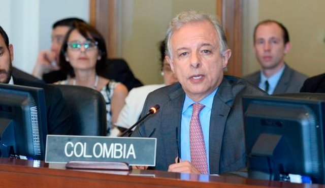 Embajador de Colombia en la OEA considera una «actitud inaceptable» suspensión de sesión por parte de Bolivia