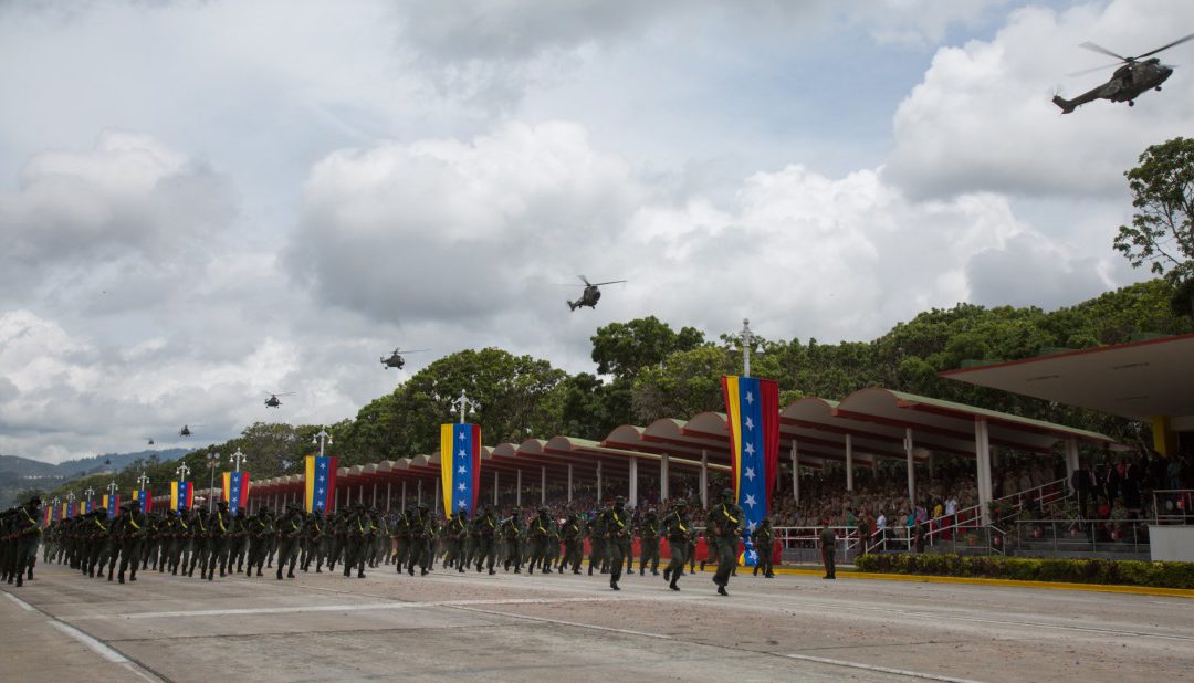 Colombia en alerta máxima por ejercicios militares de Maduro