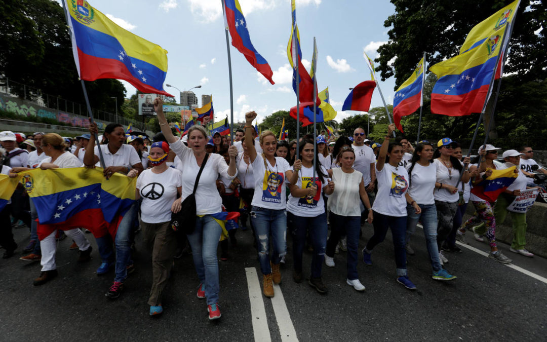 “La mujer venezolana se moviliza contra represión y autogolpe”