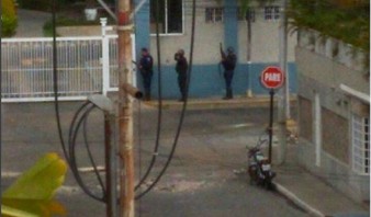 Marcano: policías atacaron residencias con disparos y lacrimógenas en Lechería