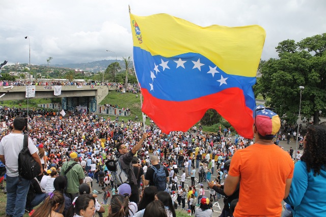 ¡Por nuestra amada Venezuela!