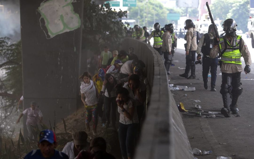 Ocho países latinoamericanos condenan la represión en Venezuela