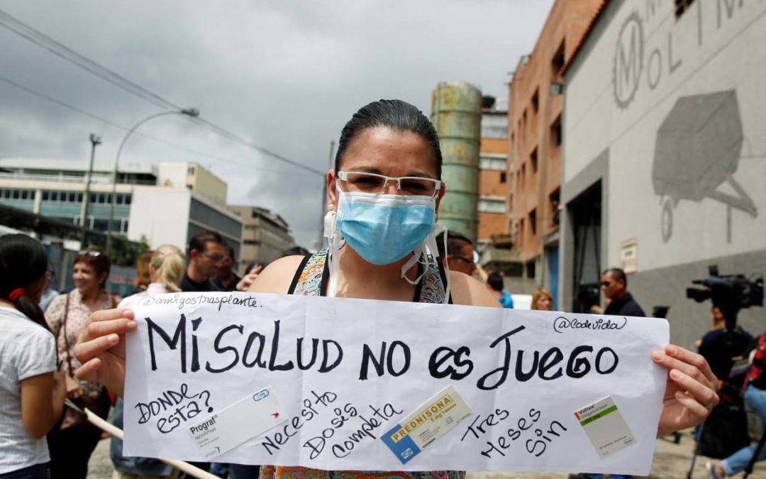 Codevida: 300.000 pacientes crónicos en riesgo por falta de medicinas