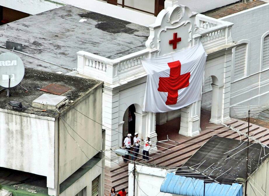 Cruz Roja tuvo que izar su bandera tras represión en La Candelaria