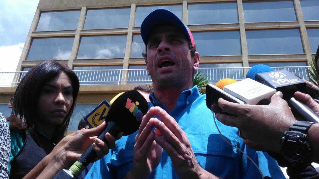 Capriles: Debemos continuar con la presión para evitar el fraude constituyente