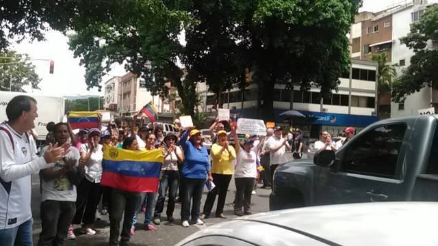 De Este a Oeste caraqueños se “plantan” contra la Constituyente