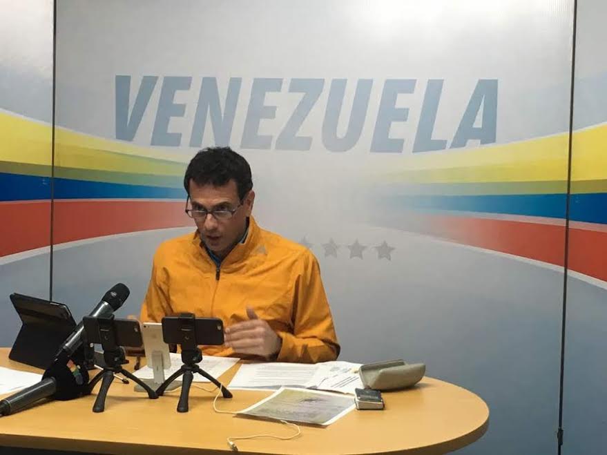 Capriles calificó como un hecho político sin precedente plesbicito del 16J