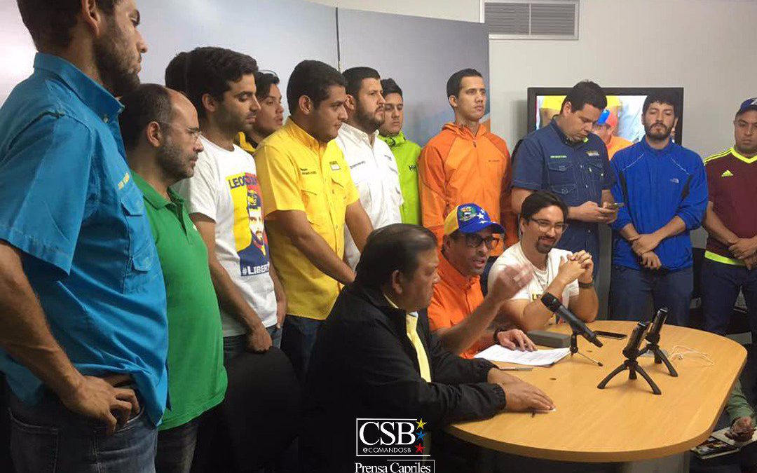 Capriles convocó a los venezolanos demócratas a movilizarse en todo el país este domingo