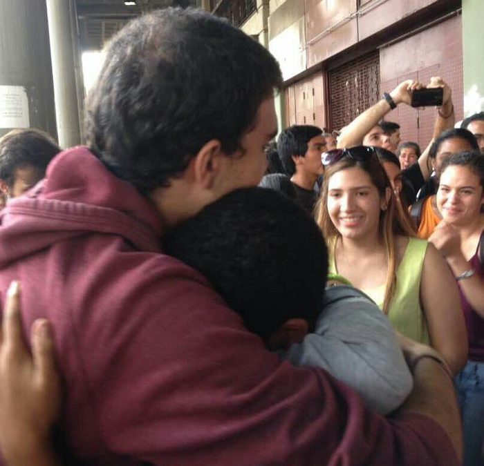 Otorgan libertad plena a estudiantes detenidos en El Rosal