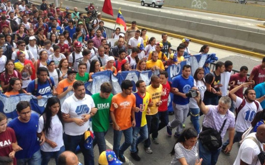 Estudiantes realizarán giras informativas en rechazo a la constituyente