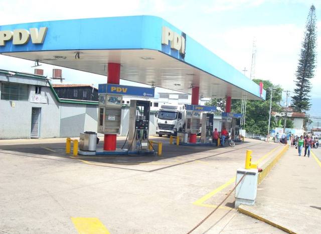 En Táchira menos de la mitad del transporte funciona por escasez de combustible