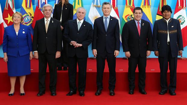Protocolo de Ushuaia: qué es la cláusula democrática del Mercosur que le aplicaron a Venezuela
