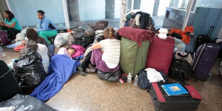 Terminal de Bogotá, un refugio para los venezolanos que huyen de la crisis