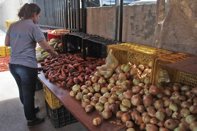 Zanahorias desaparecen de los platos: el kilo aumentó 585% este año